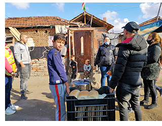 Distributing supplies in Ihtiman